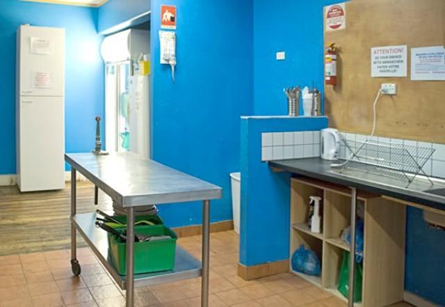The Melbourne Connection Travellers Hostel Exterior foto